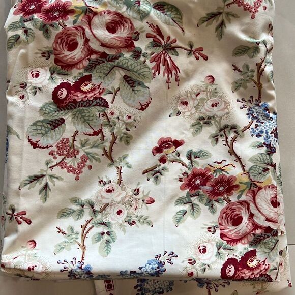 Laura Ashley English Country Print Floral Fabric 3.5” yds - Picture 6 of 6
